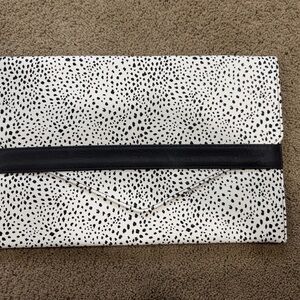 Thirty-One Black and White Speckled Laptop Sleeve